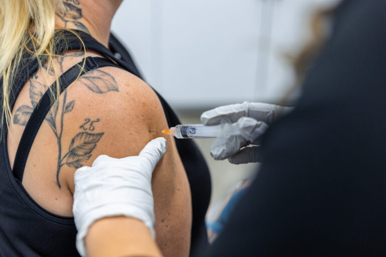 PRP injection in shoulder joint to promote regenerative medicine and body sculpting near Logan Square